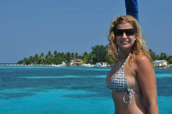 Chegando à Tobacco Caye, na grande barreira de corais, em Belize